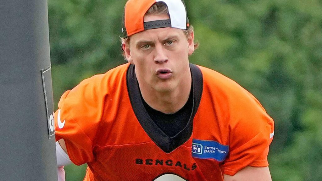 Bengals’ Joe Burrow debuts a bold and brand new haircut for 2024 training camp