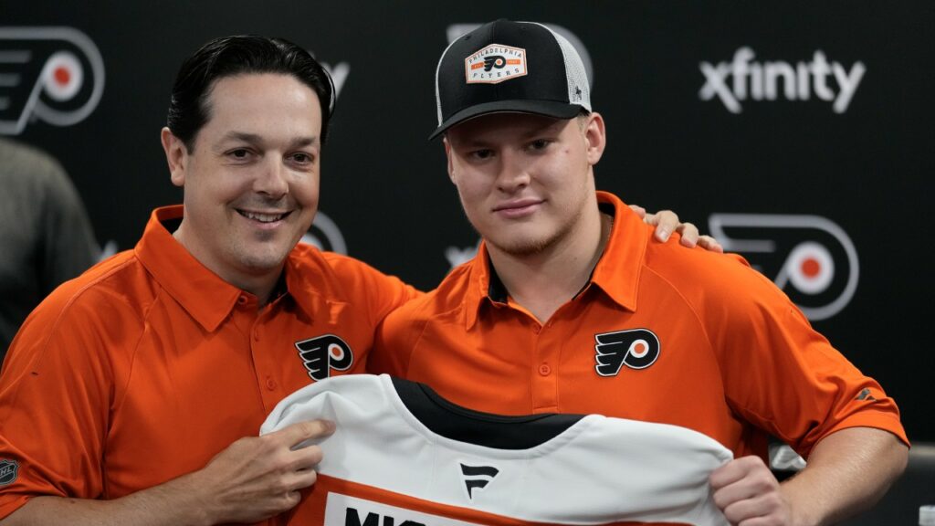 Flyers pumped to have Matvei Michkov learn under John Tortorella