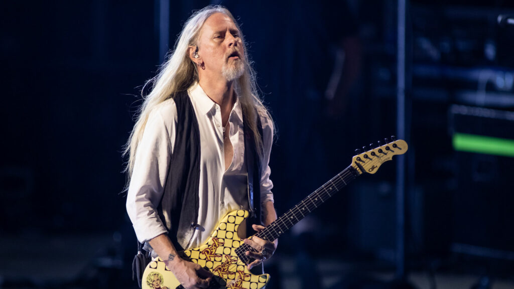 “This record is a serious piece of work… I think it’s some of my best songwriting and playing”: Jerry Cantrell taps Guns N’ Roses and Metallica bassists for new solo album I Want Blood