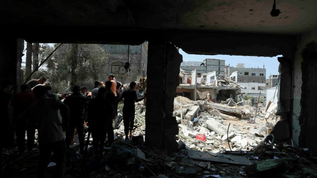 Israeli airstrike hit school in central Gaza, killing at least 30