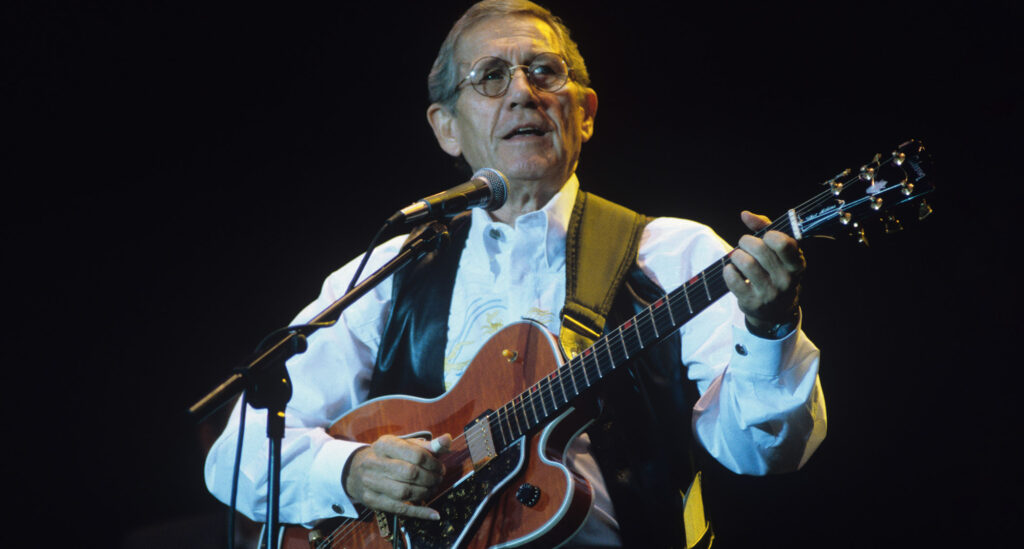 Cotten picking, ‘picking and flicking’, open tunings, Travis picking and banjo techniques on guitar – learning Americana guitar styles opens up a whole new world for your acoustic playing