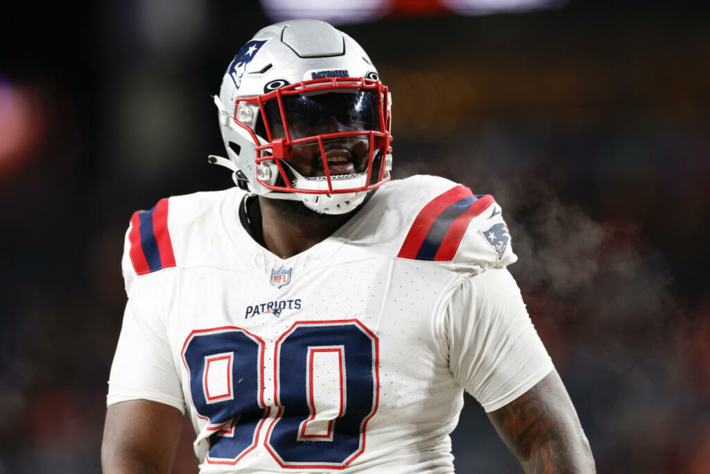 New England Patriots DT Christian Barmore diagnosed with blood clots