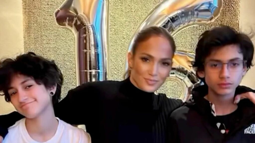 Jennifer Lopez shares ultra-rare photos of towering twins Emme and Max