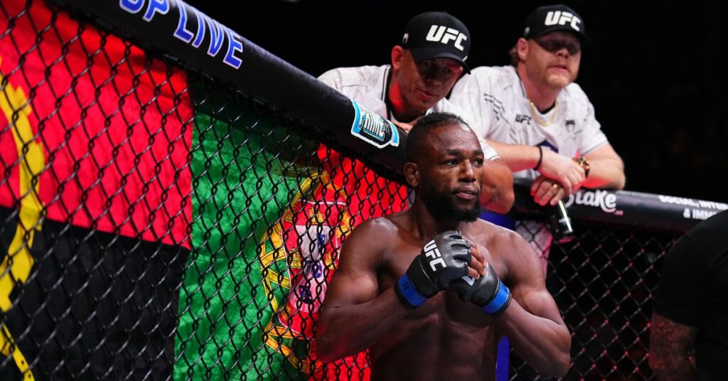 Manel Kape claims Muhammad Mokaev tapped from his guillotine choke at UFC 304