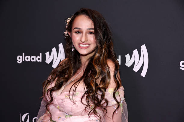 Fans React to Jazz Jennings’ Inspiring Weight Loss Journey