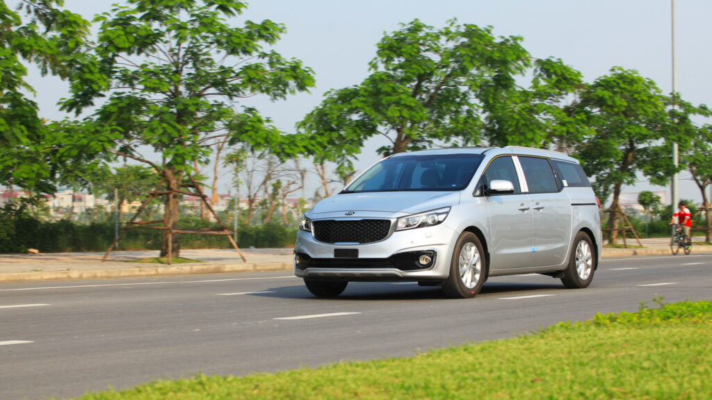 No, The Kia Carnival Hasn’t Been Discontinued (But Its Old Nameplate ‘Sedona’ Has)