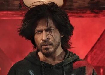 Latest entertainment News, Live Updates Today October 28, 2024: Shah Rukh Khan dances to Jhoome Jo Pathaan, strikes signature pose at son Aryan Khan's D'YAVOL event in Dubai. Watch