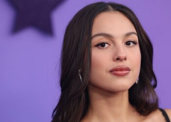 Olivia Rodrigo says she was detained and interrogated by border control