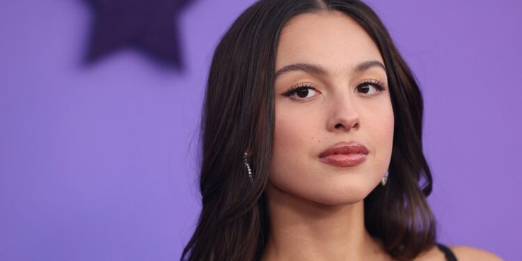 Olivia Rodrigo says she was detained and interrogated by border control