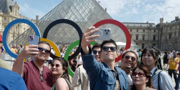 Paris Olympics boosts growth of French economy by 0.4%