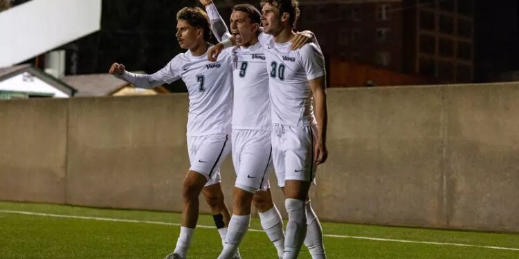 Viking Sports Weekly {October 28}