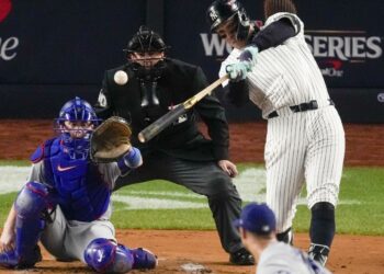 World Series: Yankees slugger Aaron Judge breaks out of slump with 1st home run
