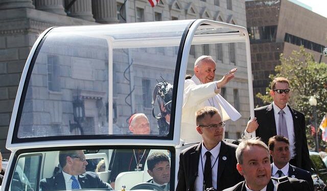 Pope Francis Health: Vatican Gives Major Monday Evening Update – Newsweek