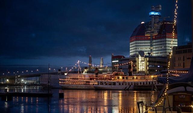 The Hidden Science Behind Water’s Stunning (Or Murky) Colors – SciTechDaily