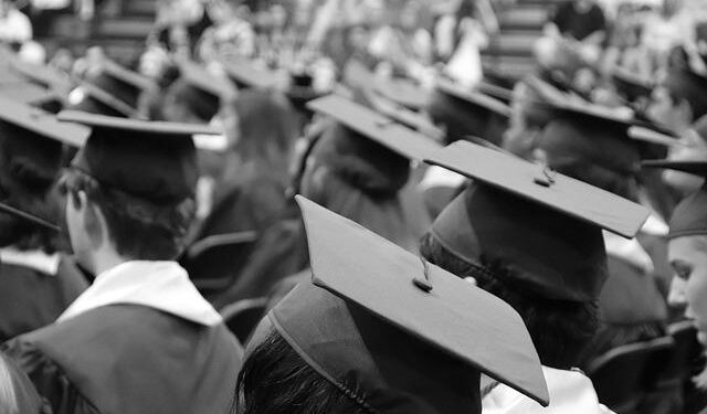 Elon DPT graduate selected for prestigious sports fellowship program – Today at Elon