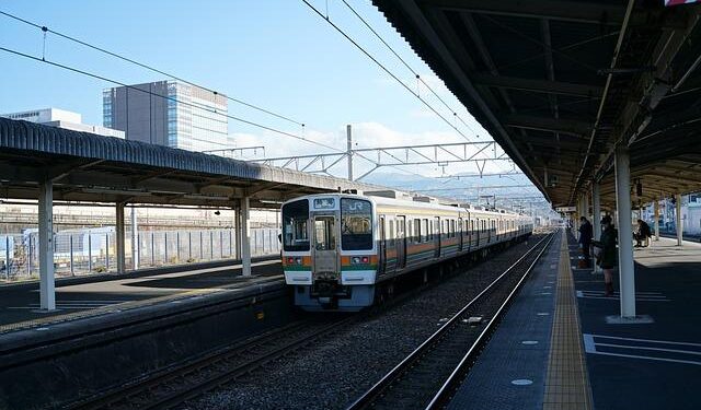 RFK Jr. plans to slash HHS workforce by 25% in massive reorganization – STAT