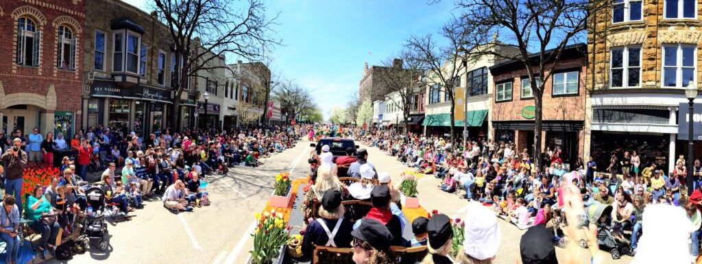 Tulip Time Entertainment at the Opera House – KNIA KRLS Radio