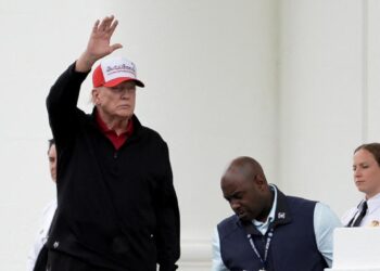 Trump, Macron and Other World Leaders React to Pope Francis’ Death – The New York Times