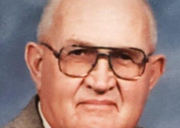 ‘The work is worthwhile’: Jim Hartmann receives statewide ecology education program award – wilsonvillespokesman.com