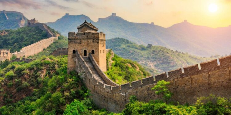 China allegedly tried to influence this politician. She says she’s not going anywhere – Los Angeles Times