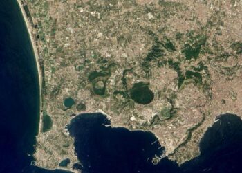 Scientists discover key to taming earthquake risk at Italy’s Campi Flegrei caldera – Phys.org