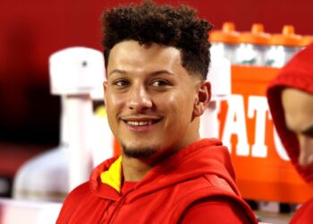 Big Patrick Mahomes Announcement Made on Saturday – Yahoo Sports