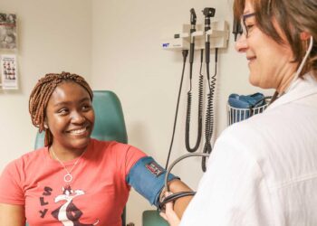 Event offers free health services and wellness items in Fort Worth – CBS News