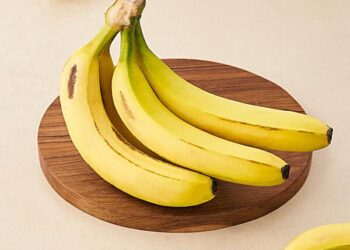 Climate crisis threatens the banana, the world’s most popular fruit, research shows – The Guardian