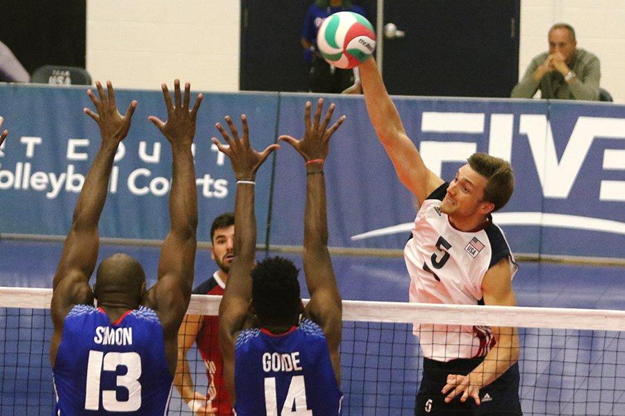 Attention to men’s professional sports still outpaces women’s, but there is closer parity for college sports – AP-NORC