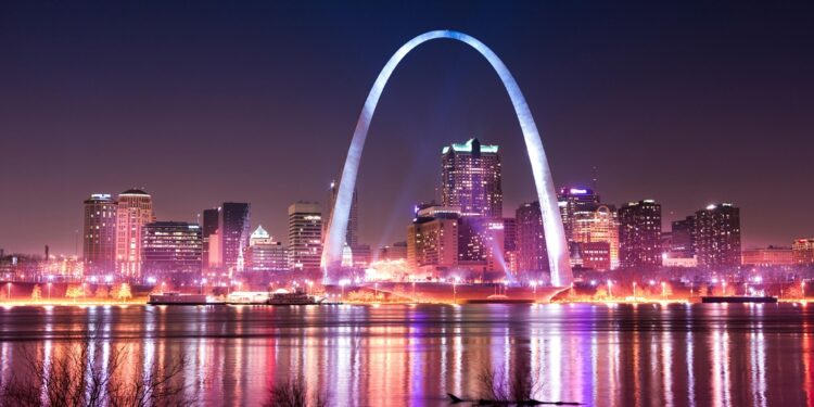 Missouri to begin accepting applications for sports gambling licenses this week – KFVS12