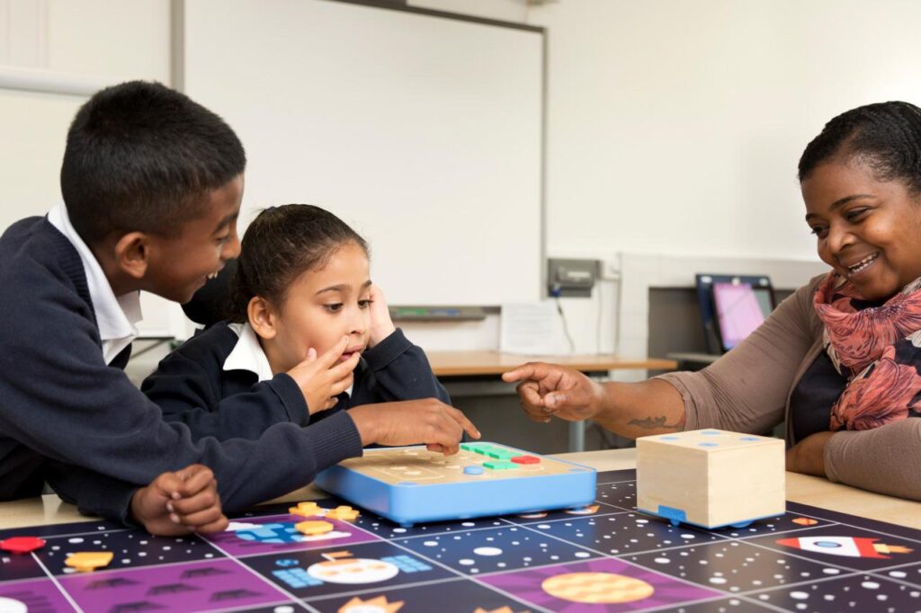 Opening kids’ eyes to the wonders of Information and Communication Technology at EBU Girls in ICT Day 2025 – EBU tech