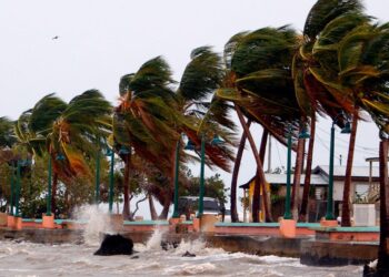 Known for shot volume, Hurricanes reach East final by stifling Capitals offense – Spectrum News