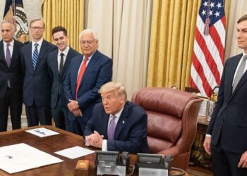 A timeline of the Trump administration’s evolving approach to Russia-Ukraine peace talks – CNN