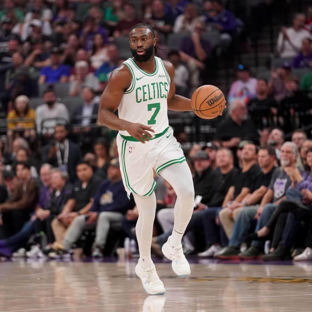 Jaylen Brown was reportedly playing through partially torn meniscus in final months of Celtics’ season – Yahoo Sports