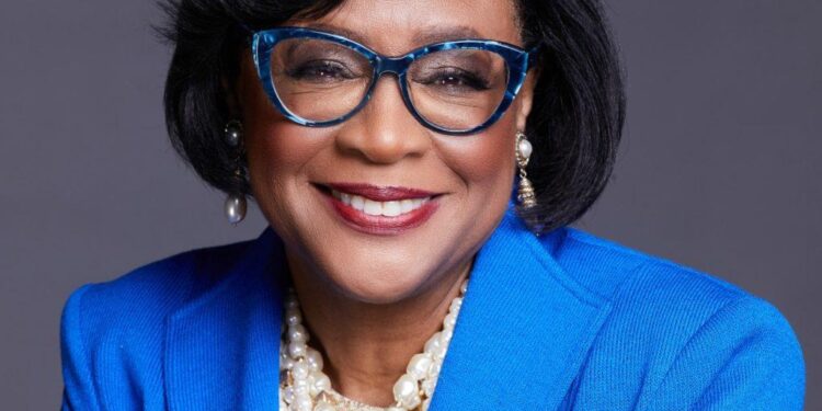 Mavs CEO holds firm on new arena, entertainment district in Dallas – Dallas News