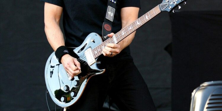 Mark Tremonti Headlines Belmont Stakes Day Entertainment – Thoroughbred Daily News