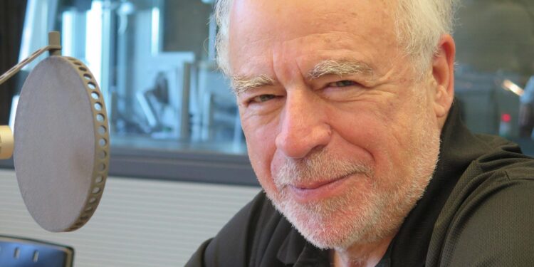 Author Richard Russo Will Speak At Sandwich Town Hall – CapeNews.net