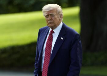 Trump preparing large-scale cancellation of federal funding for California, sources say – CNN