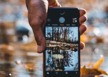 How to take photos on your phone via remote control – Popular Science