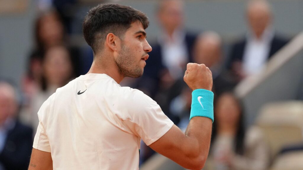 Alcaraz tops Sinner in a French Open final for the ages – Yahoo Sports