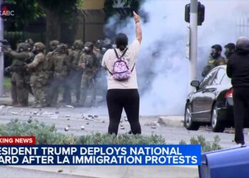 Trump’s aggressive moves on immigration protests put Democrats in a political bind – CNN