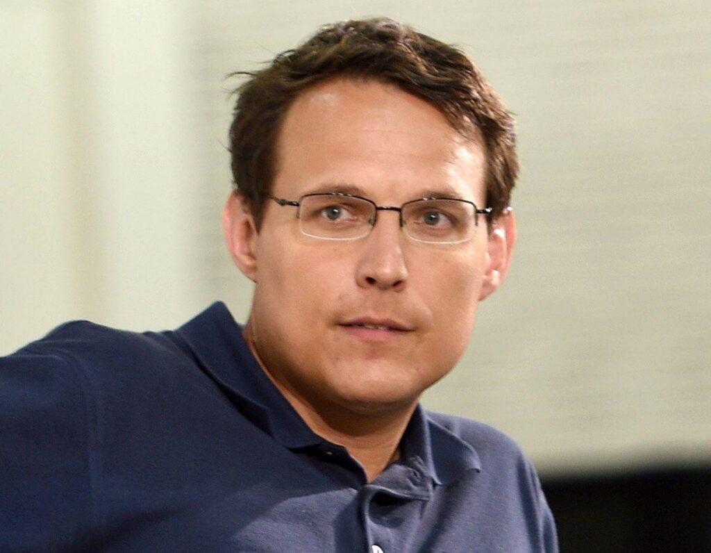 Steve Kornacki: New poll shows Trump approval underwater due to low marks on the economy – MSN