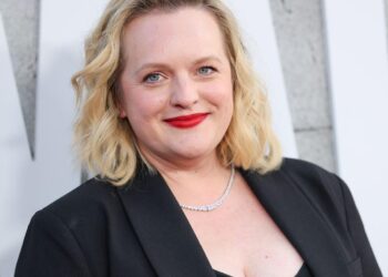 Elisabeth Moss’ ‘Handmaid’s Tale’ Emmy chances, by the numbers – Yahoo