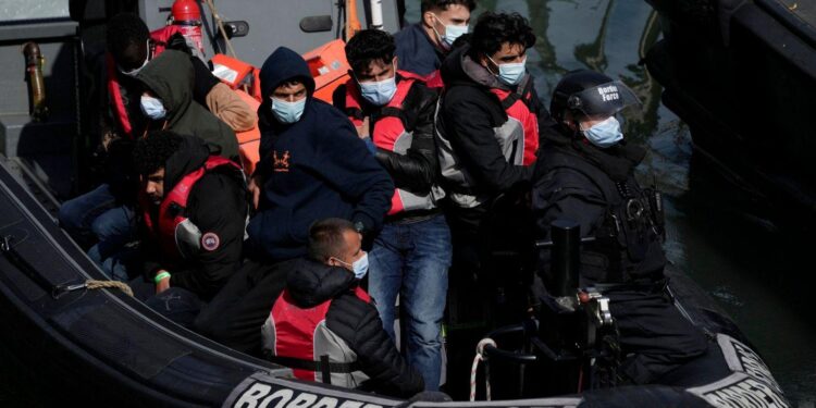 Tell us your immigration crackdown story – CNN