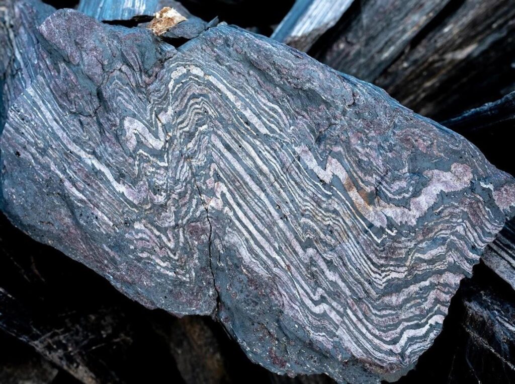 Scientists found what just might be Earth’s oldest rocks – Boy Genius Report