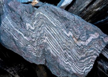 Scientists found what just might be Earth’s oldest rocks – Boy Genius Report