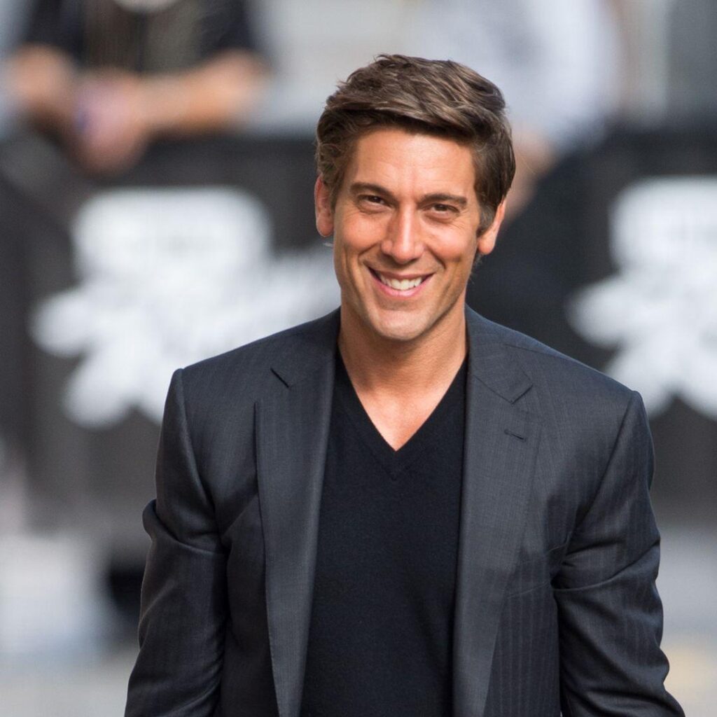 David Muir, Diane Sawyer, Charlie Gibson honor ‘World News Tonight’ stage manager – MSN