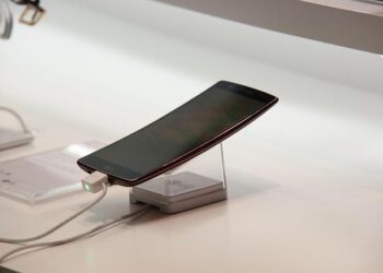 LG Innotek CEO Moon Hyuksoo: “Our Next-gen Substrate Technology Will Change the Industry Paradigm” – TechPowerUp
