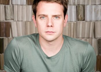 Jonathan Anderson reinvents JW Anderson as lifestyle brand – FashionNetwork Canada