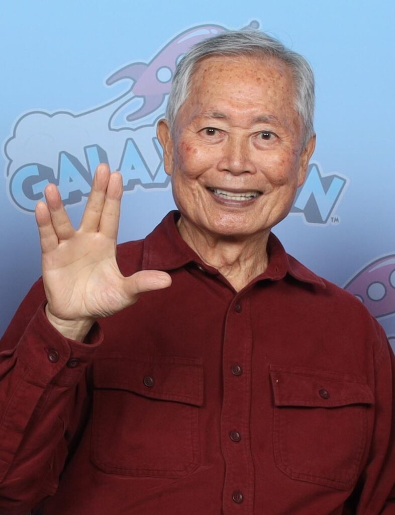George Takei draws parallels between 1940’s Japanese-American internment camps and ICE detentions – CNN